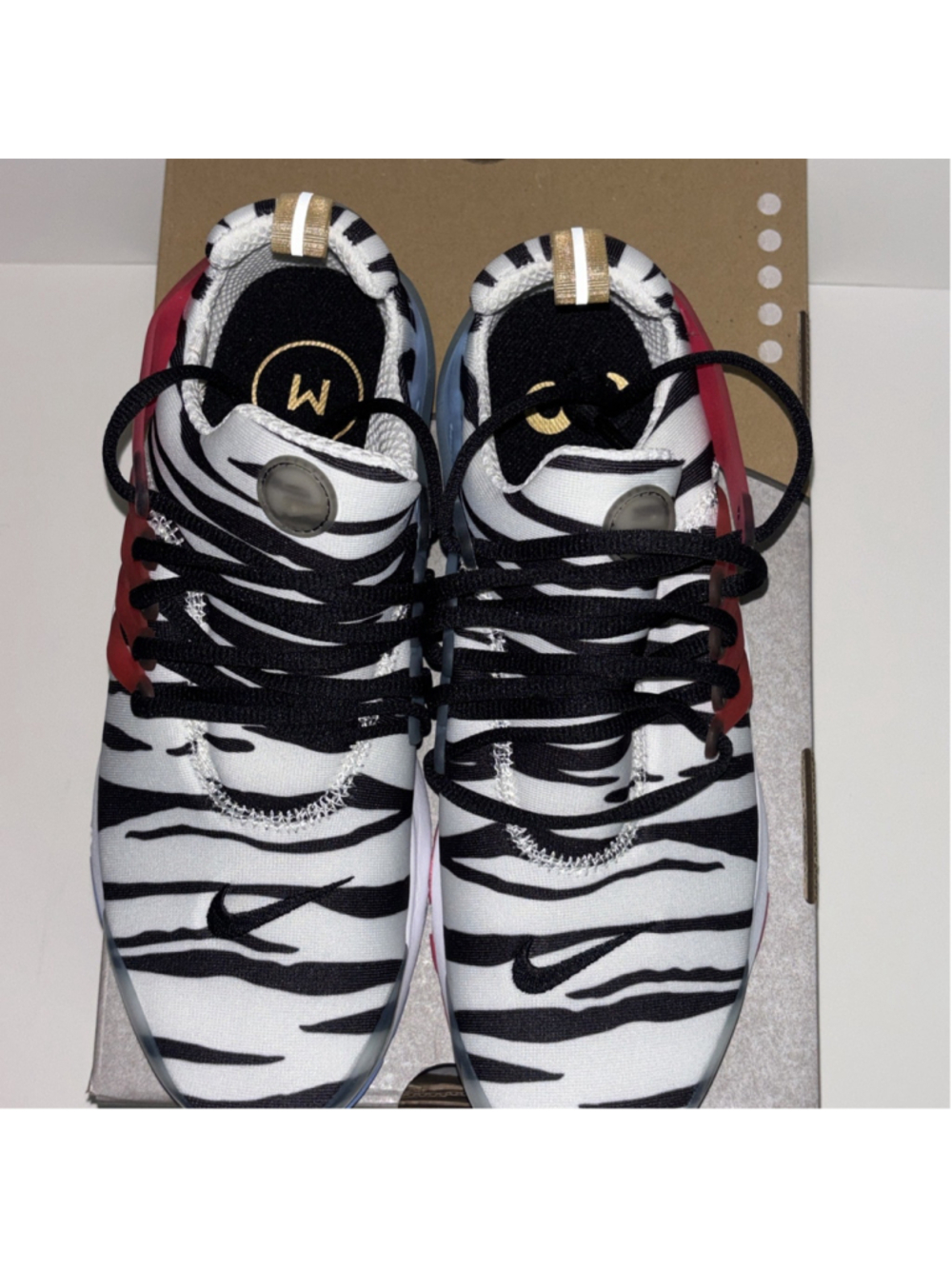 Nike Air Presto South Korea Mens Medium White Metallic Gold Black CJ1229 100 - Picture 6 of 10